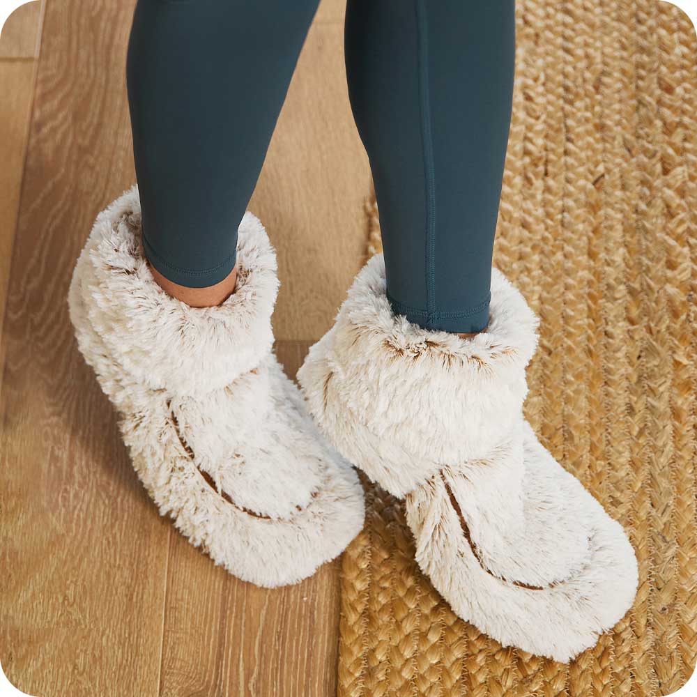 Marshmallow Brown Boots Warmies® - Easy Spritz